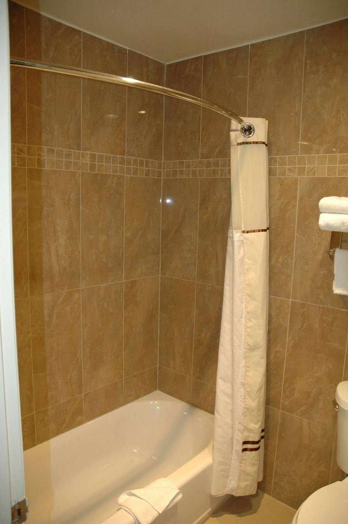 Western Yosemite Way Station Hotel 3*